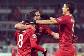 亚冠赛前走向成谜，上海海港遗憾出局，球迷炸锅，赛季目标并未改变的简单介绍-JIUYOU SPORTS